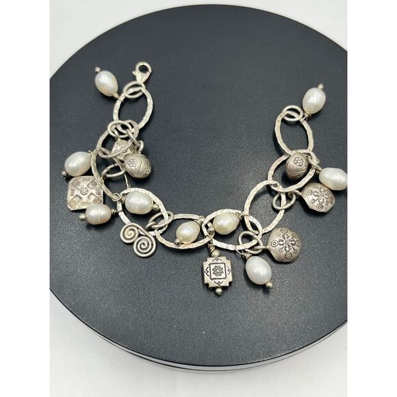 Artisan Sterling Silver White Freshwater Pearl Ladybug Link Charm Bracelet - Picture 7 of 13
